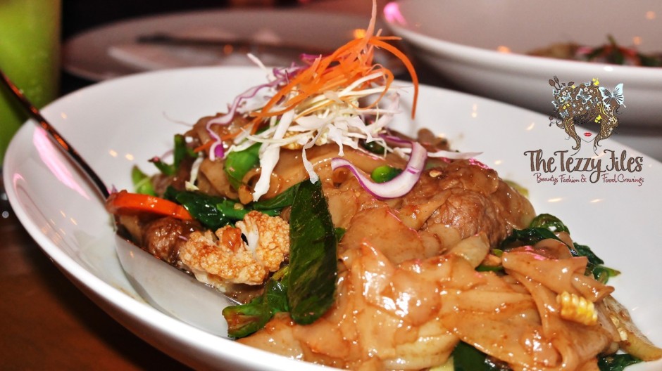 Fuchsia Dubai Thai Restaurant Business Bay Barsha Review by The Tezzy Files Dubai Food Blog Blogger Zomato (7)